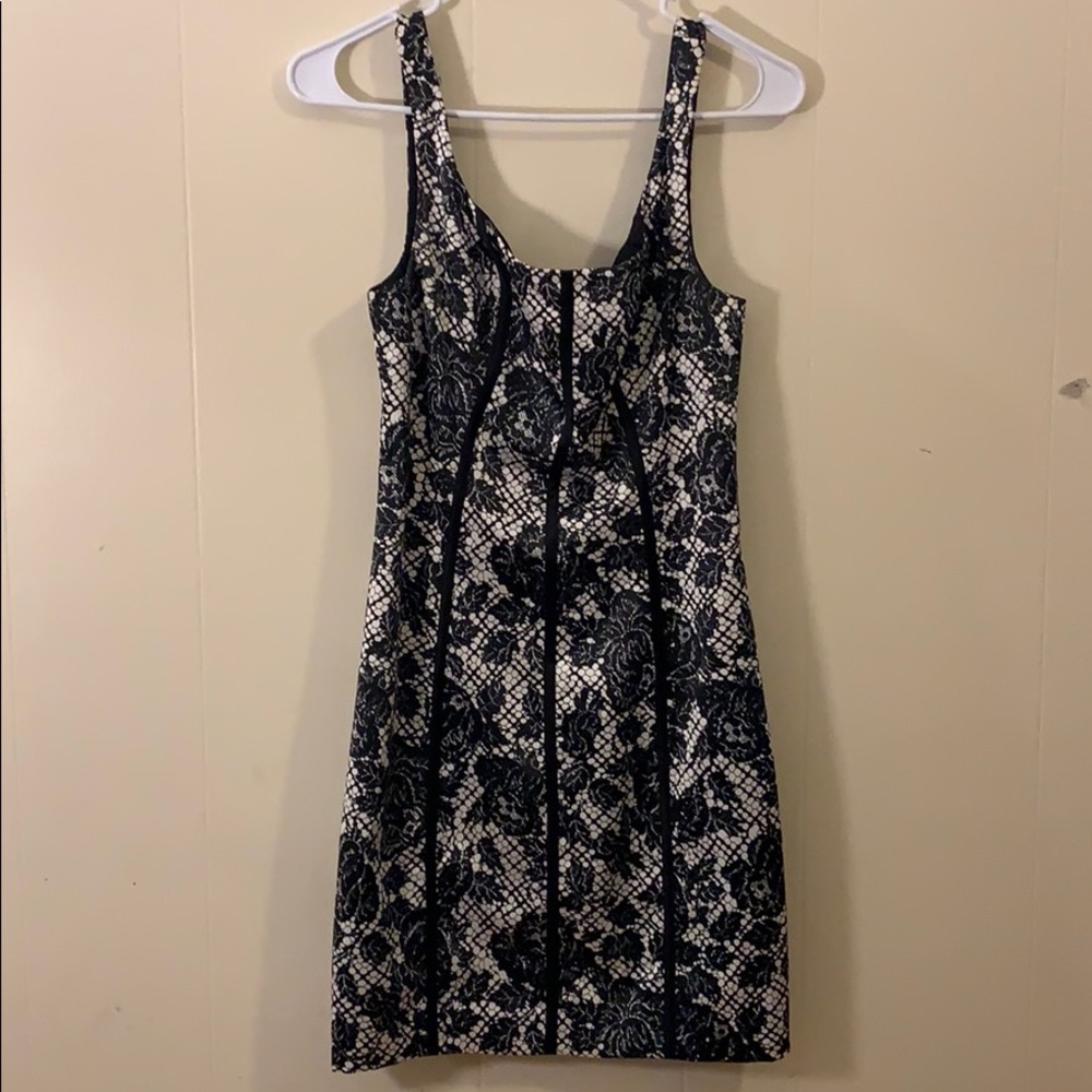 Dress with roses
